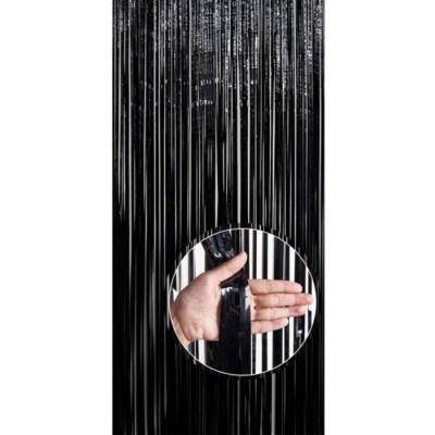 black-curtain-01