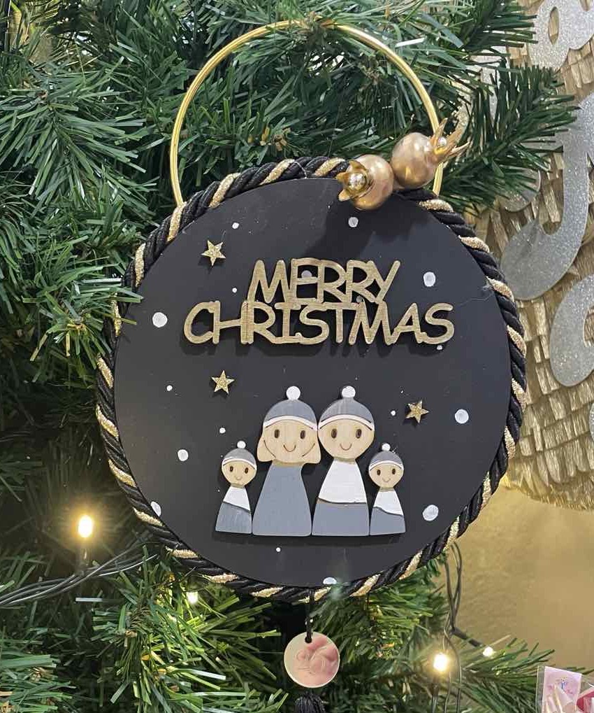 Χριστουγεννιάτικο Στολίδι «Οικογένεια» - Merry Christmas χρώμα Μαύρο