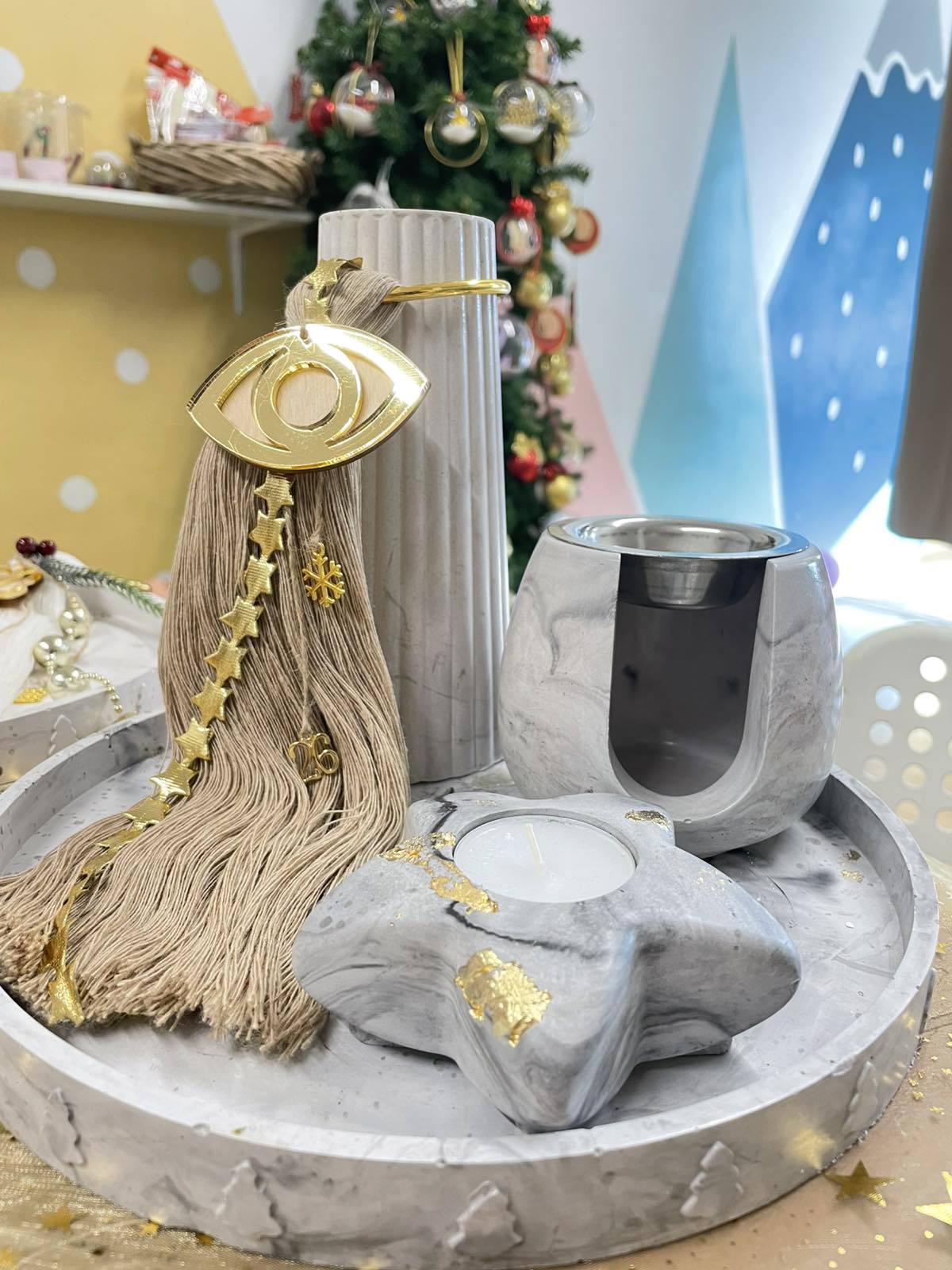 Χριστουγεννιάτικο Gift Box: Γούρι Μάτι - Βάζο - Αρωματιστής -κηροπήγειο Αστέρι